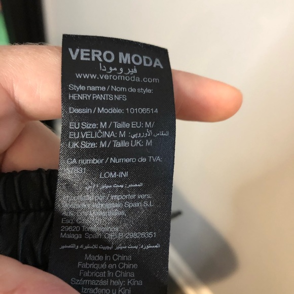 Vero Moda Black Henry Drawstring Pants - Picture 9 of 10